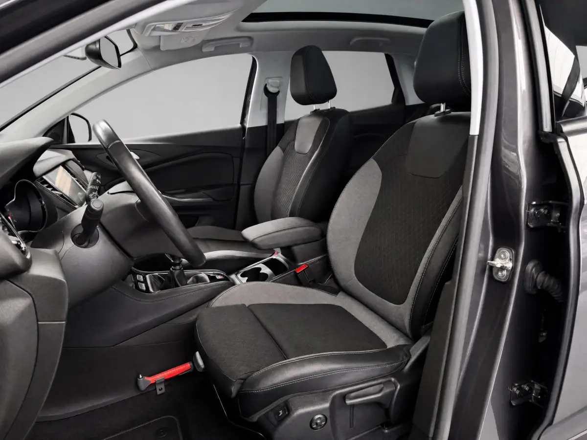 Grandland X 1.2 Turbo Elegance |Panoramadak|