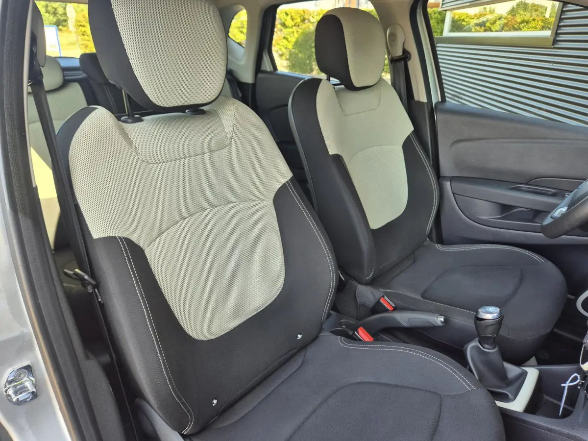Captur TCe 90 Limited Trekhaak, P-sensoren, Apple/Android Auto!, Bluetooth, LM Velgen