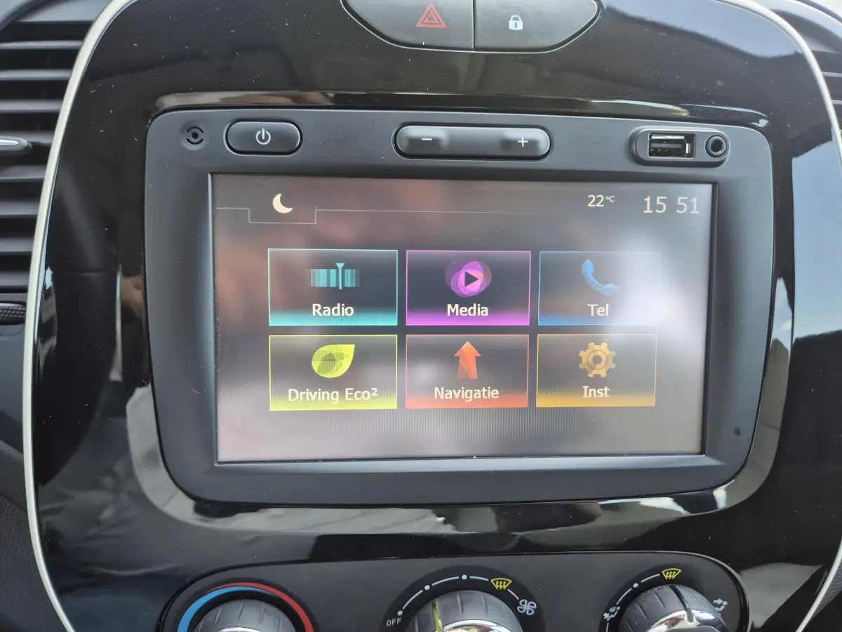 Captur TCe 90 Limited Trekhaak, P-sensoren, Apple/Android Auto!, Bluetooth, LM Velgen