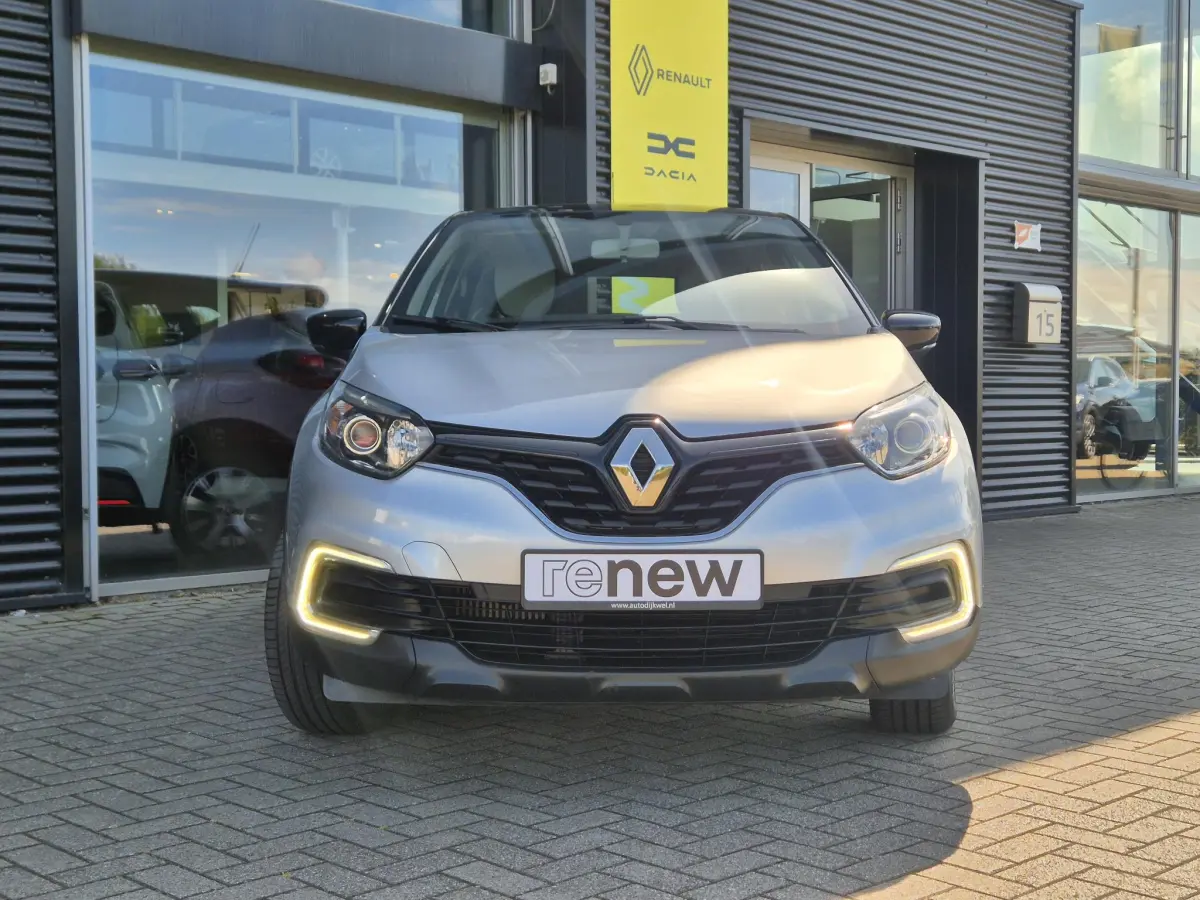 Captur TCe 90 Limited Trekhaak, P-sensoren, Apple/Android Auto!, Bluetooth, LM Velgen