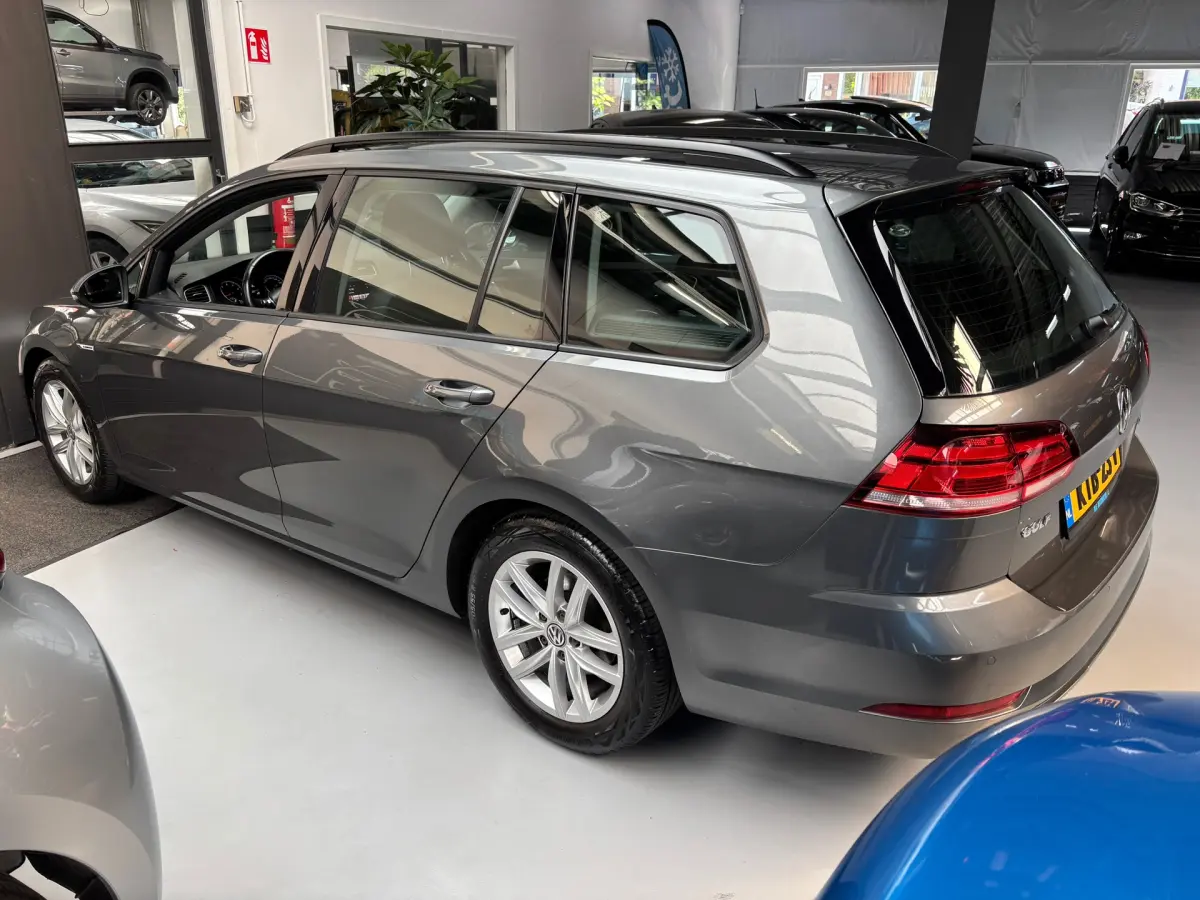 Golf Variant 1.5 TSI Comfortline Business / Camera / Carplay