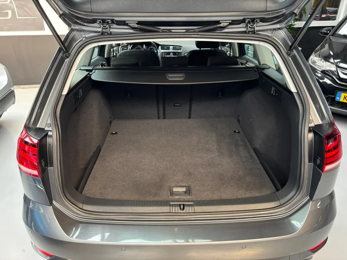 Golf Variant 1.5 TSI Comfortline Business / Camera / Carplay
