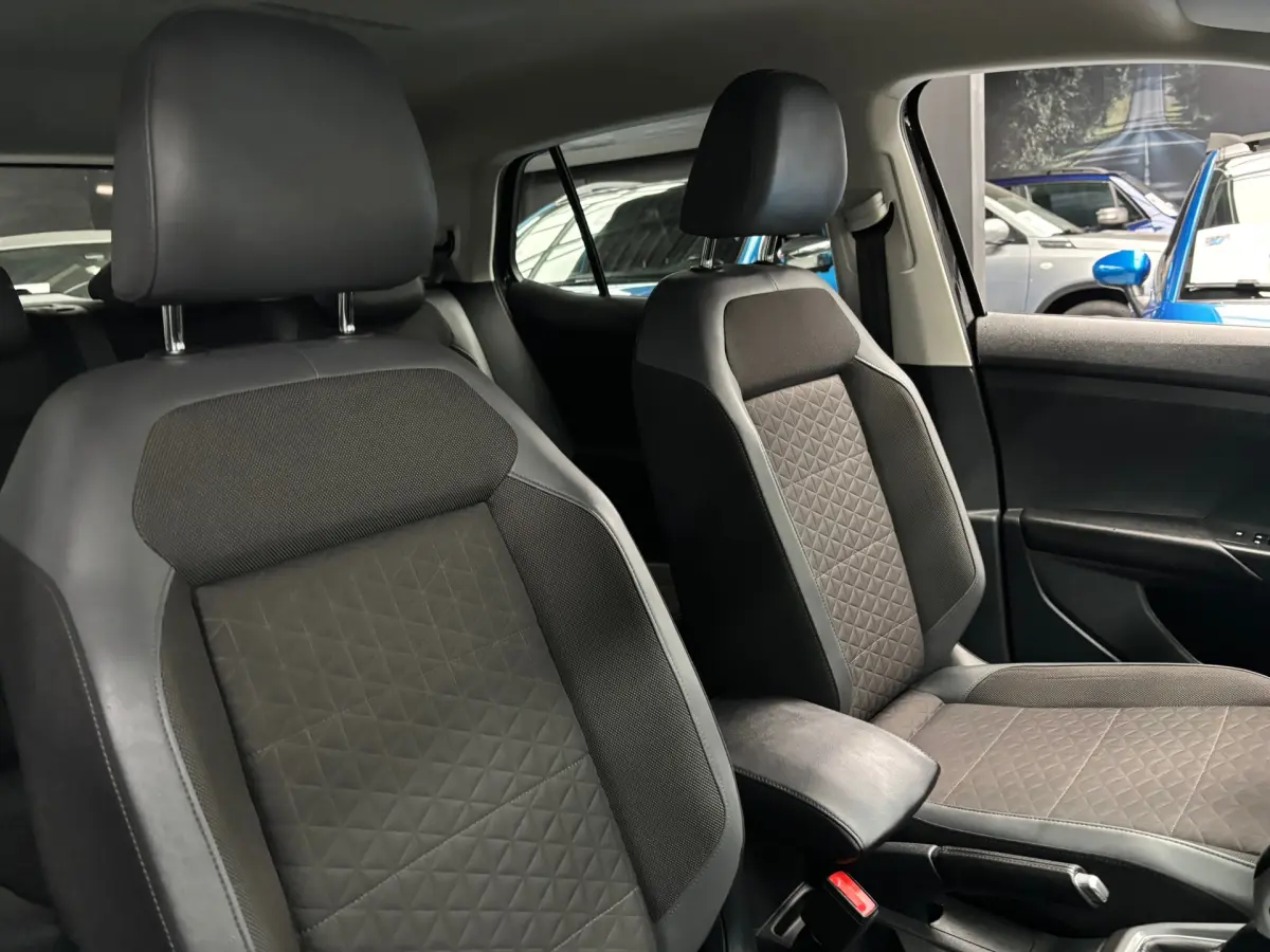 T-Cross 1.5 TSI Style / Carplay /Trekhaak/ Stoelverwarming