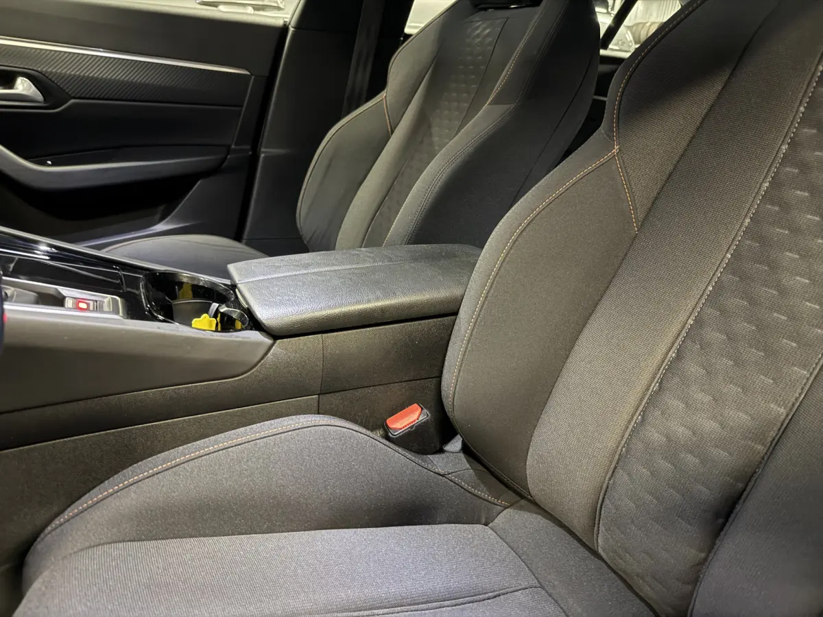 508 1.6 PureTech Active // Autom // Carplay