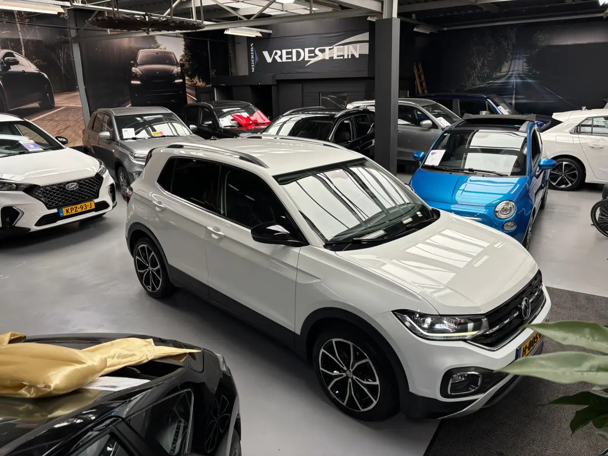 T-Cross 1.0 TSI Style / Navigatie / Stoelverwarming