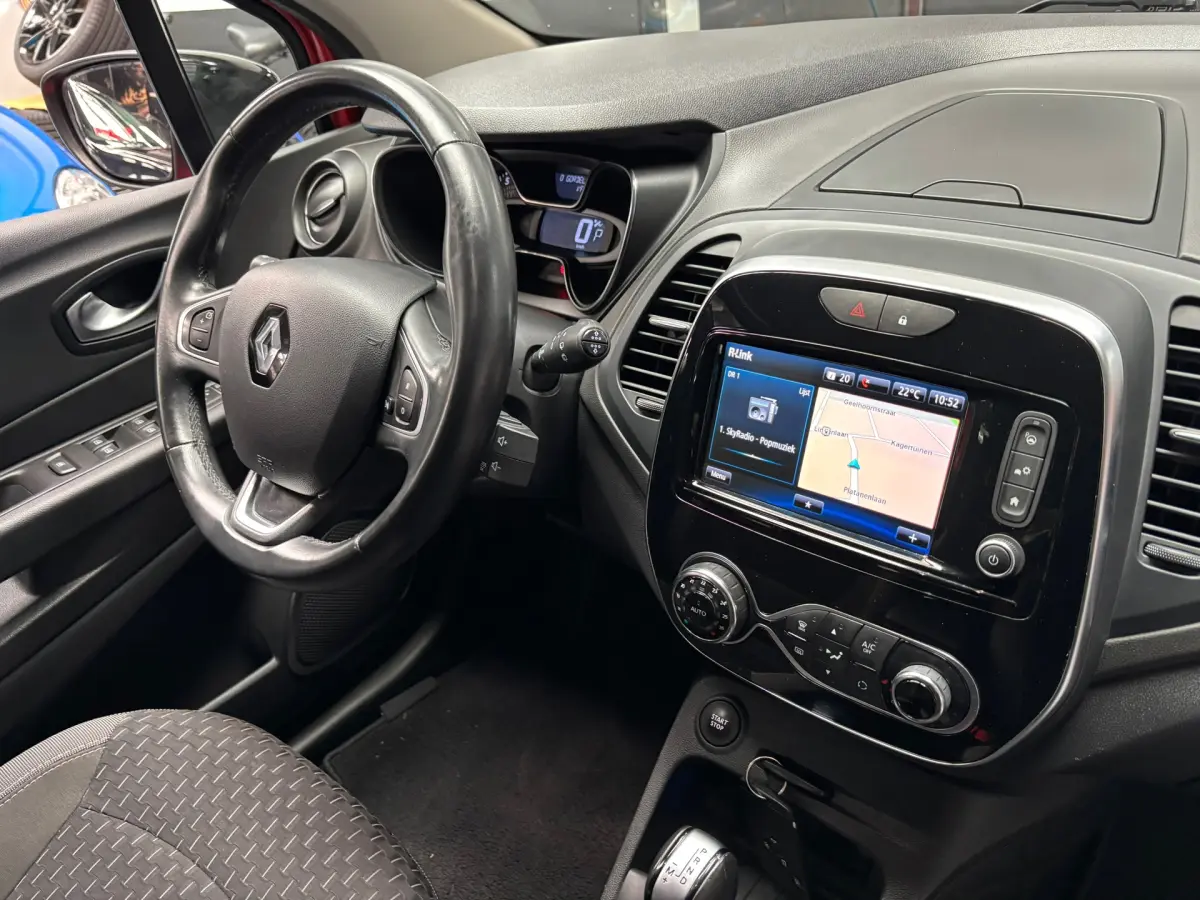 Captur 1.2 TCe Intens / Camera / Navigatie