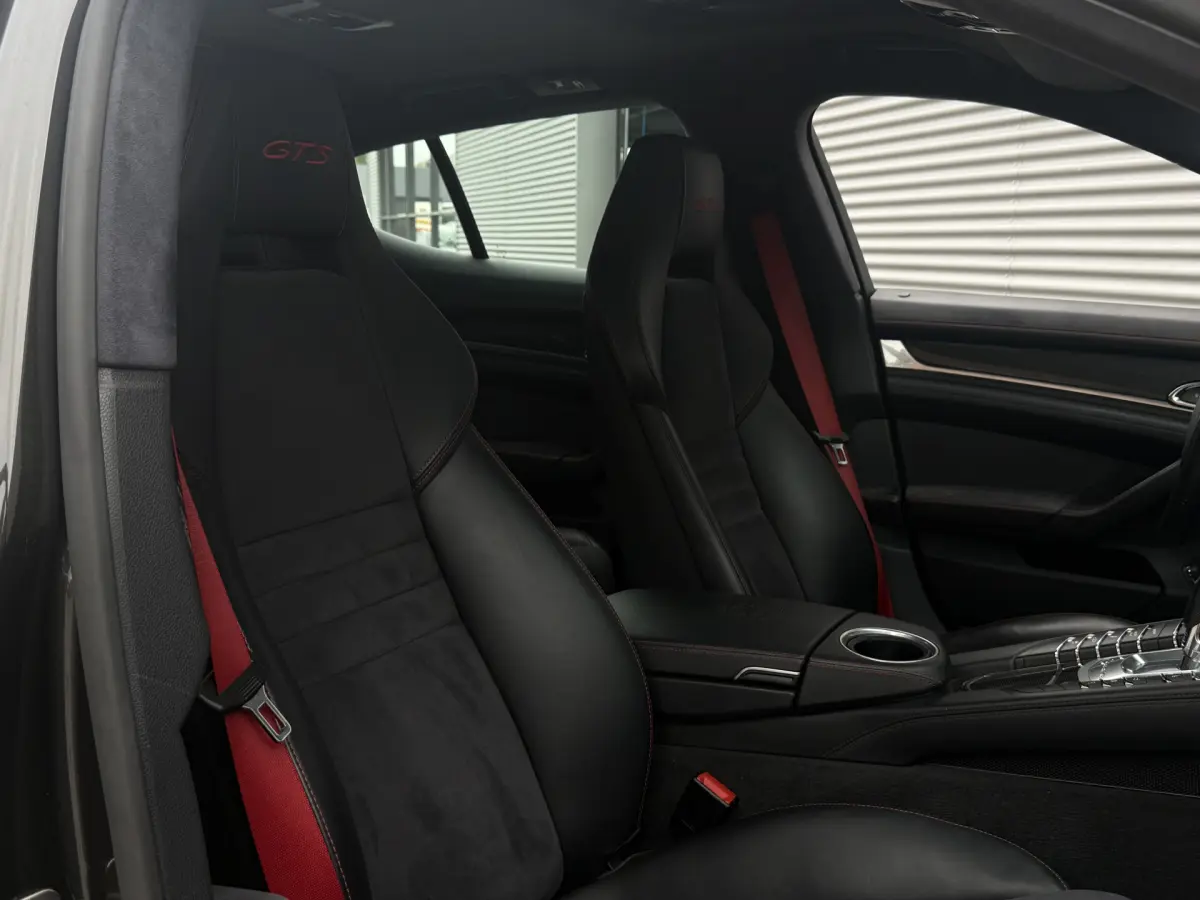 Panamera 4.8 GTS I Aut. I 430 PK I Schuifdak I Camera I NL Auto