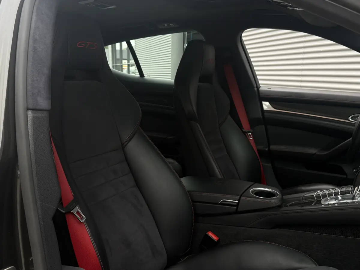 Panamera 4.8 GTS I Aut. I 430 PK I Schuifdak I Camera I NL Auto