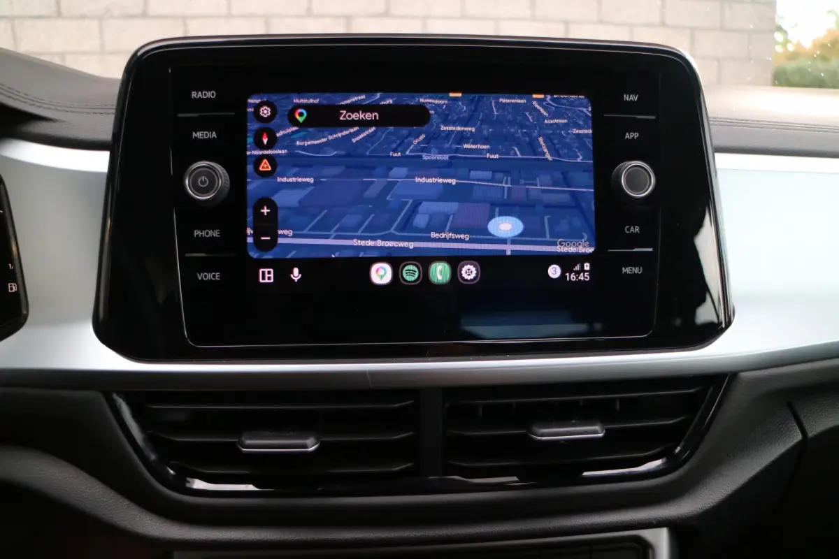 T-Roc 1.0 TSI Style | Carplay | LED | Goed onderhouden! |
