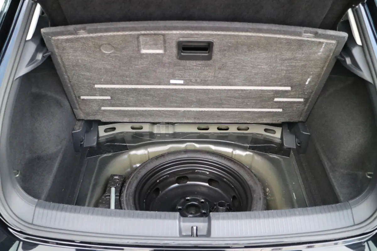 T-Roc 1.0 TSI Style | Carplay | LED | Goed onderhouden! |