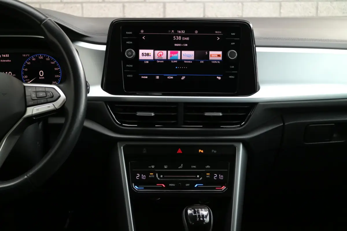 T-Roc 1.0 TSI Style | Carplay | LED | Goed onderhouden! |