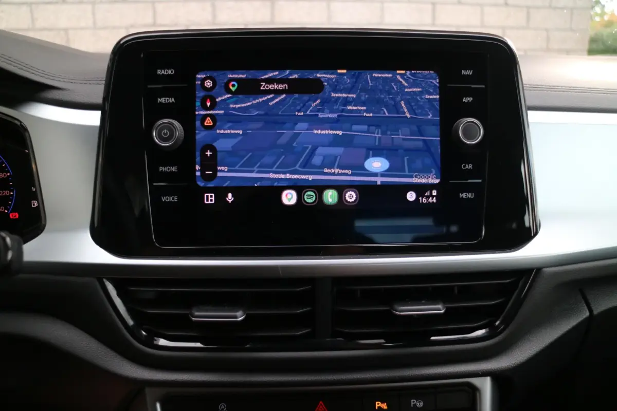T-Roc 1.0 TSI Style | Carplay | LED | Goed onderhouden! |