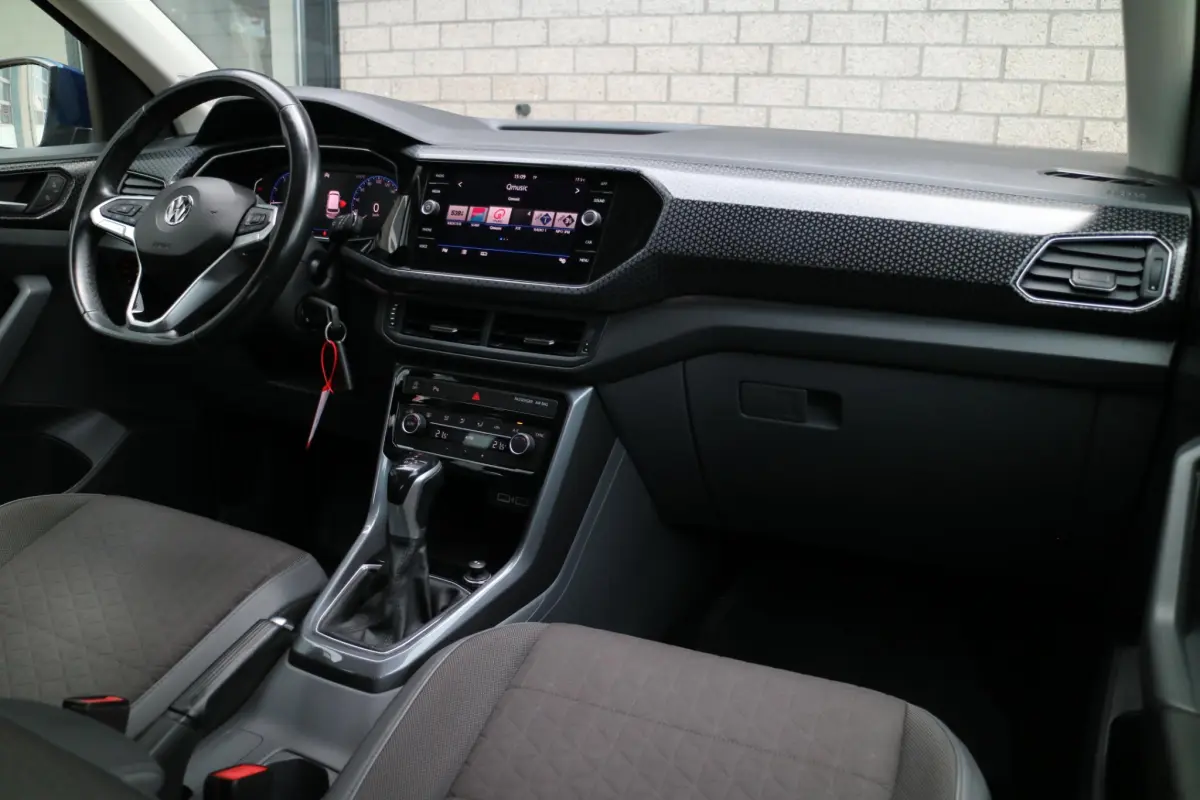 T-Cross 1.0 TSI Style | DSG automaat! | Blind spot | LED |