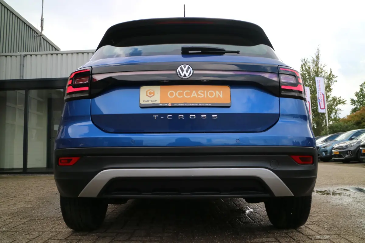 T-Cross 1.0 TSI Style | DSG automaat! | Blind spot | LED |