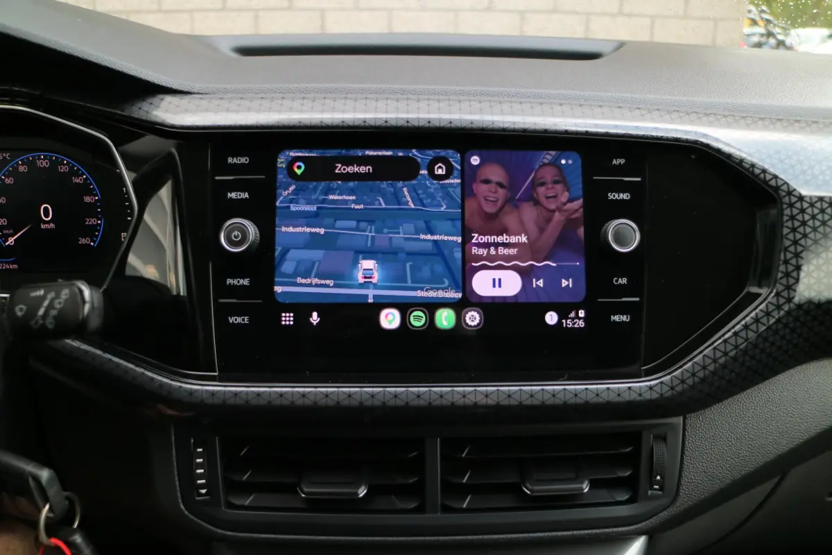 T-Cross 1.0 TSI Style | DSG automaat! | Blind spot | LED |