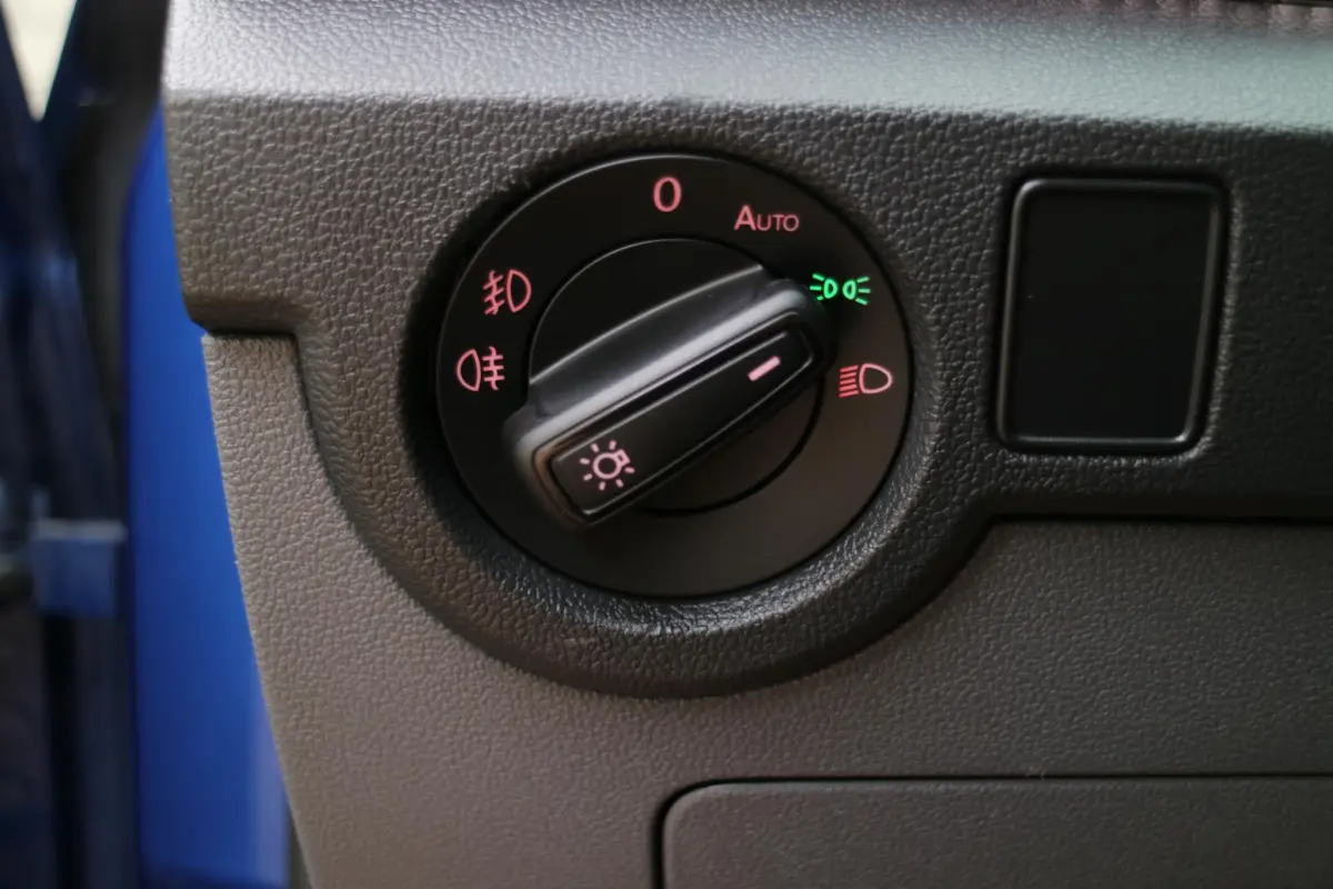 T-Cross 1.0 TSI Style | DSG automaat! | Blind spot | LED |