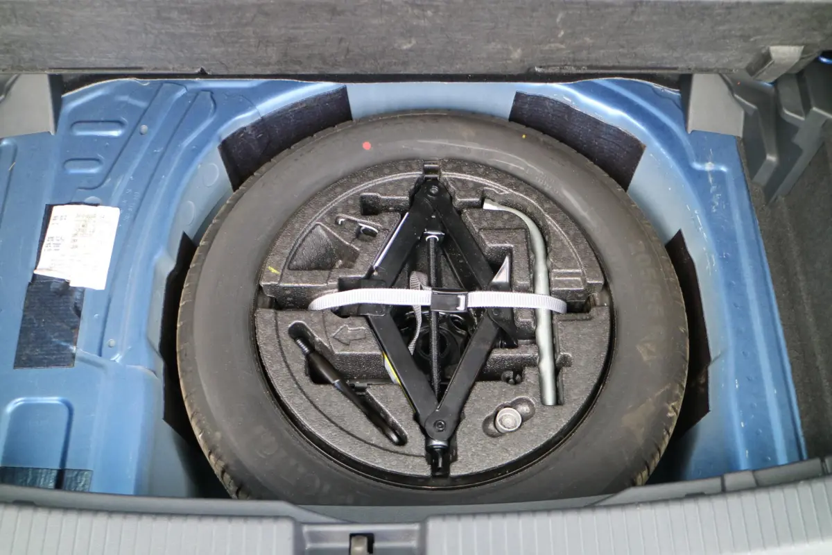T-Cross 1.0 TSI Style | DSG automaat! | Blind spot | LED |