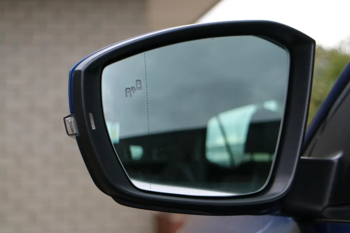 T-Cross 1.0 TSI Style | DSG automaat! | Blind spot | LED |