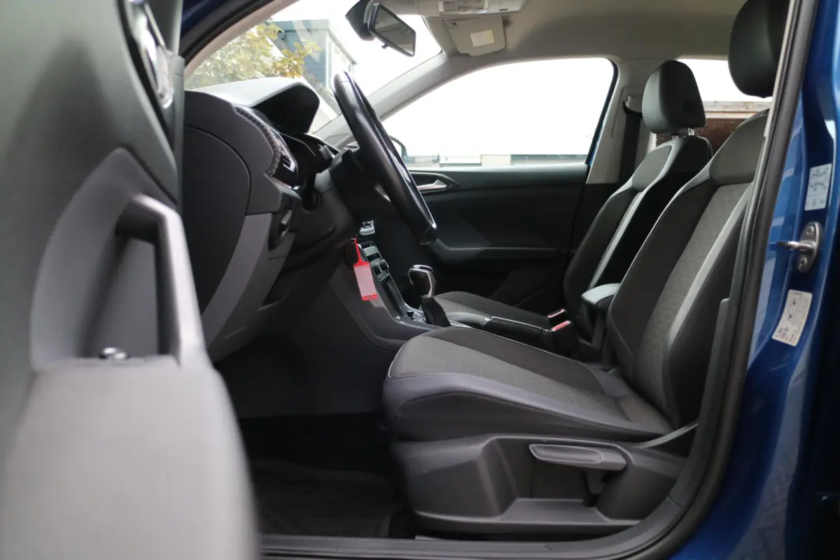 T-Cross 1.0 TSI Style | DSG automaat! | Blind spot | LED |