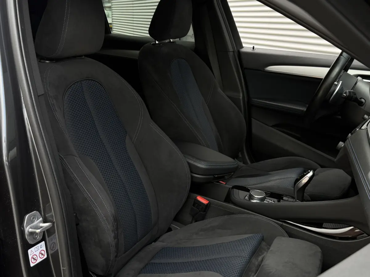 X2 sDrive20i High Executive I Aut. I M-Sport I Navi