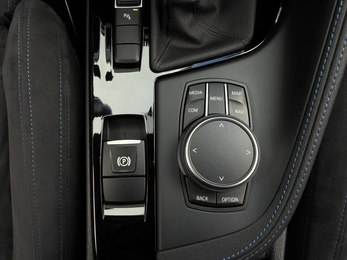 X2 sDrive20i High Executive I Aut. I M-Sport I Navi