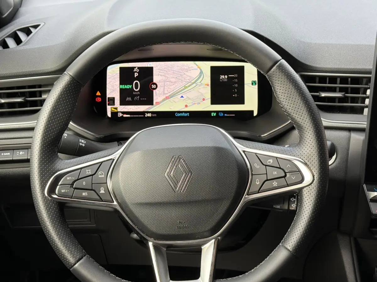 Captur 1.8 E-Tech full hybrid 160 techno