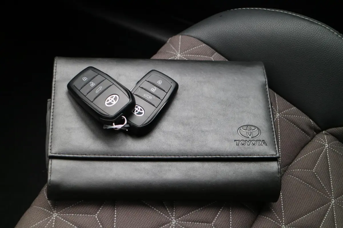 Yaris Cross 1.5 Hybrid Adventure | Automaat! | Carplay | Camera |
