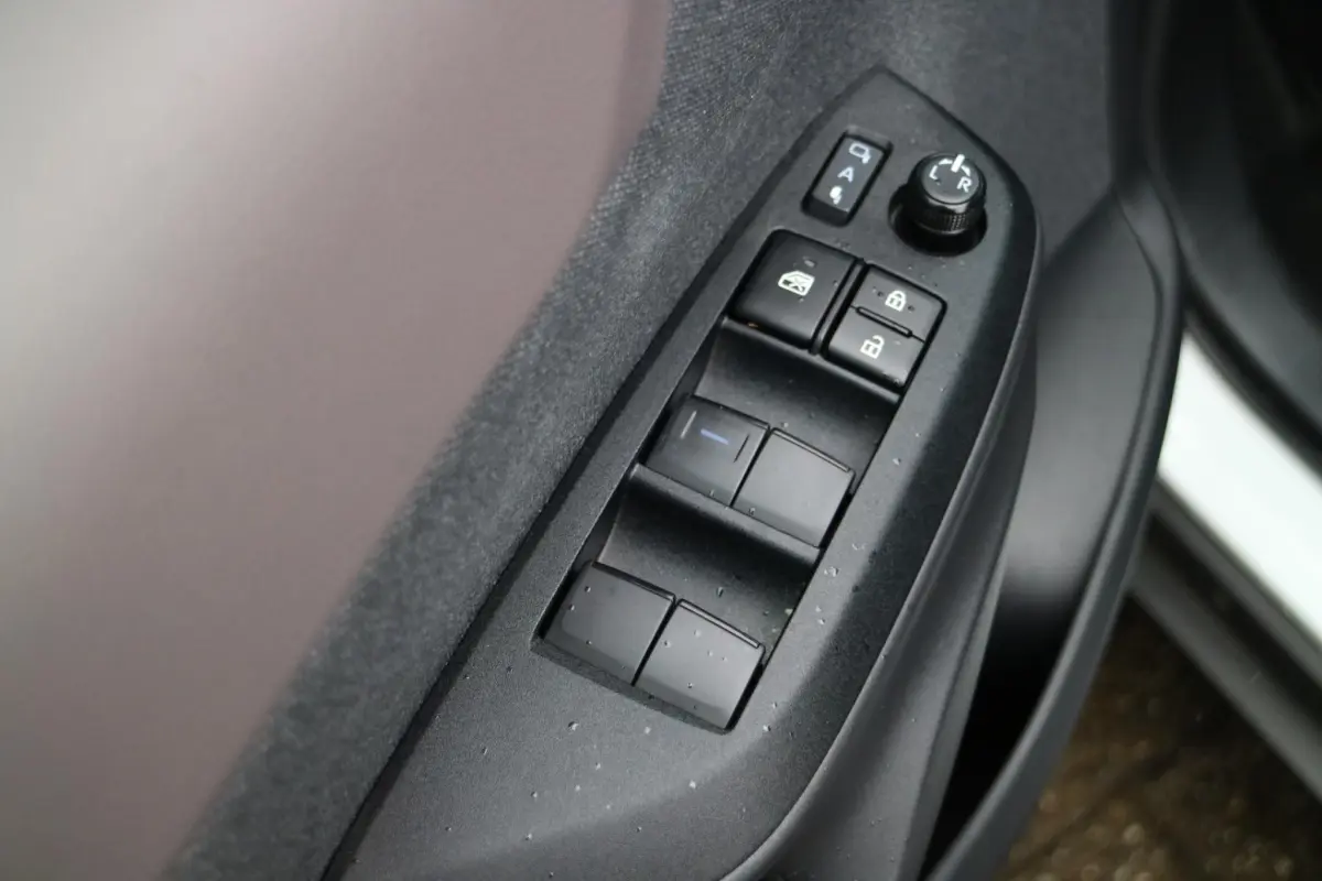 Yaris Cross 1.5 Hybrid Adventure | Automaat! | Carplay | Camera |