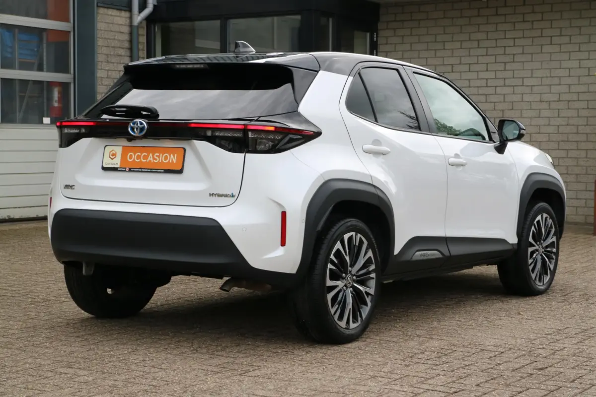 Yaris Cross 1.5 Hybrid Adventure | Automaat! | Carplay | Camera |