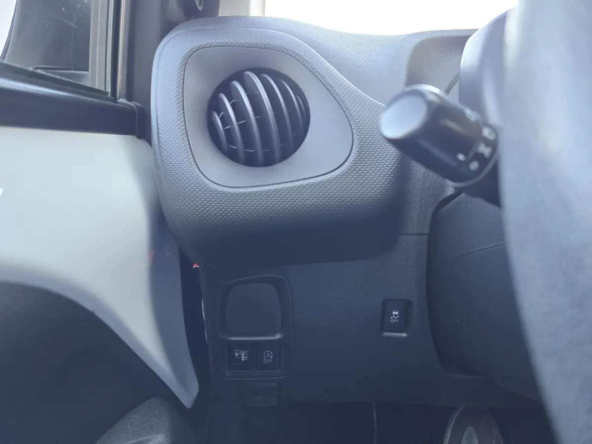 Aygo 1.0 VVT-i x-fun