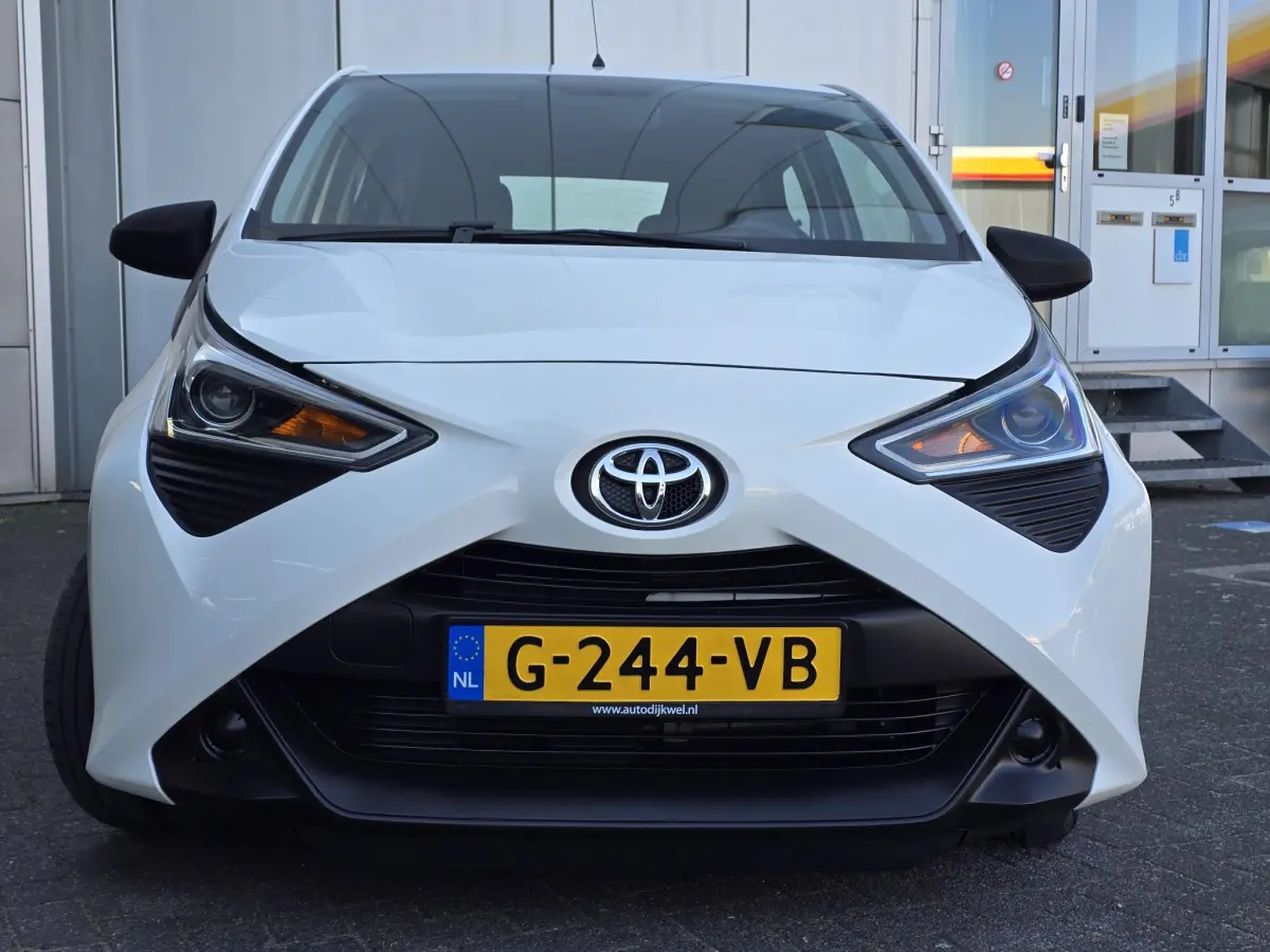 Aygo 1.0 VVT-i x-fun