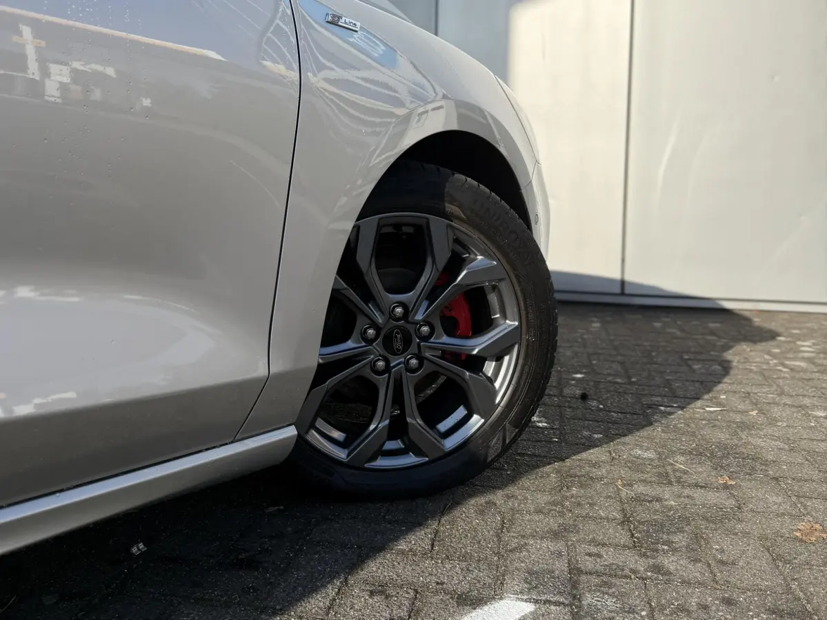 Focus 1.0 EcoBoost Hybrid ST Line X MHEV Garantie t/m 11-02-2029