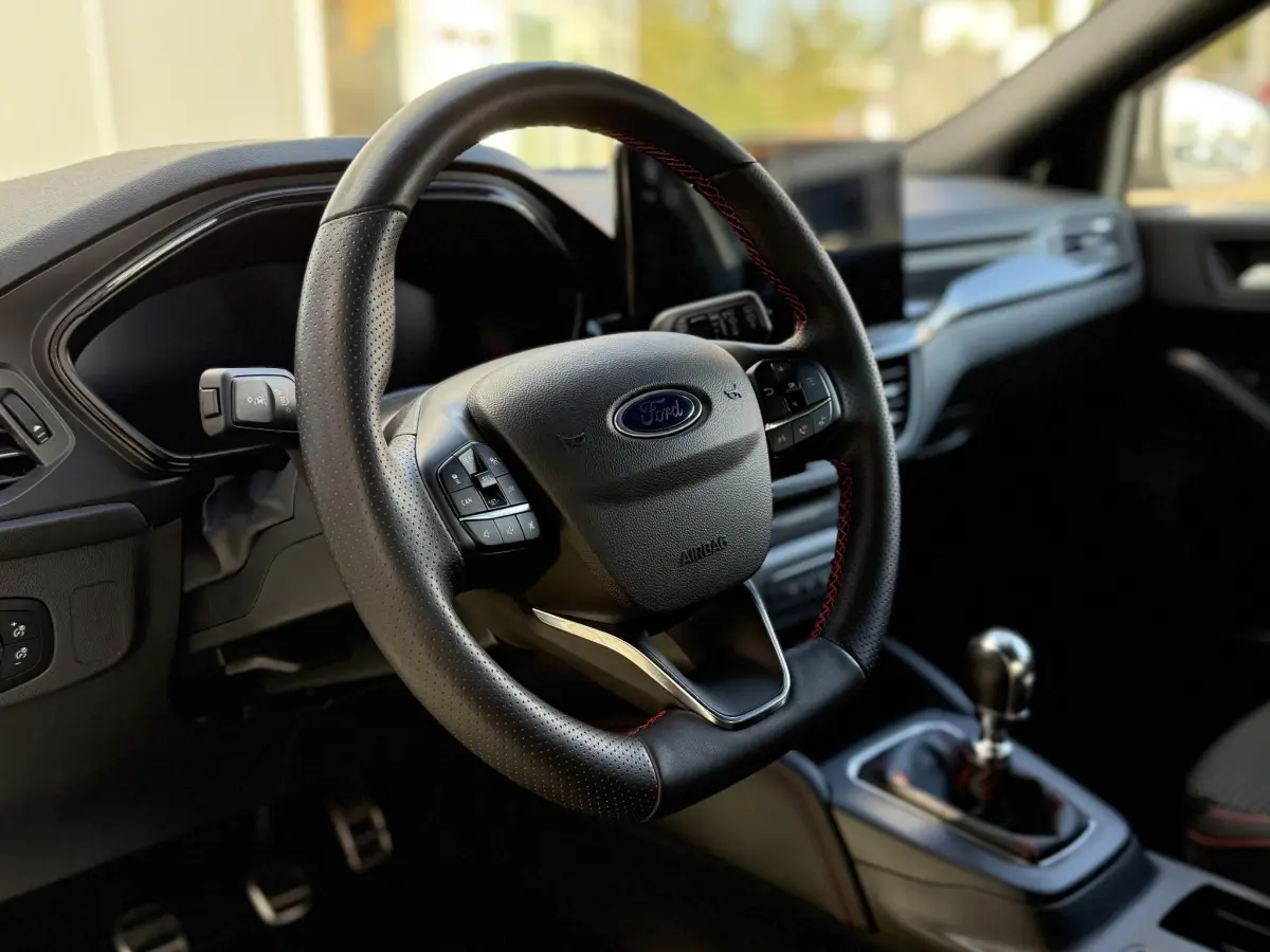 Focus 1.0 EcoBoost Hybrid ST Line X MHEV Garantie t/m 11-02-2029