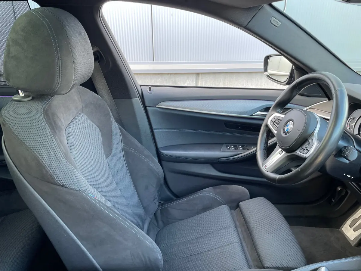 5 Serie Touring 540i xDrive High Executive PanoramaDak / M-Sport