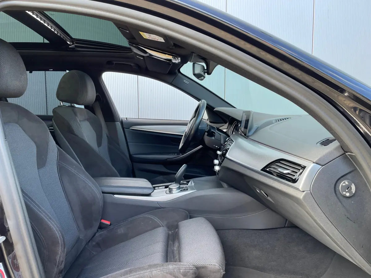 5 Serie Touring 540i xDrive High Executive PanoramaDak / M-Sport
