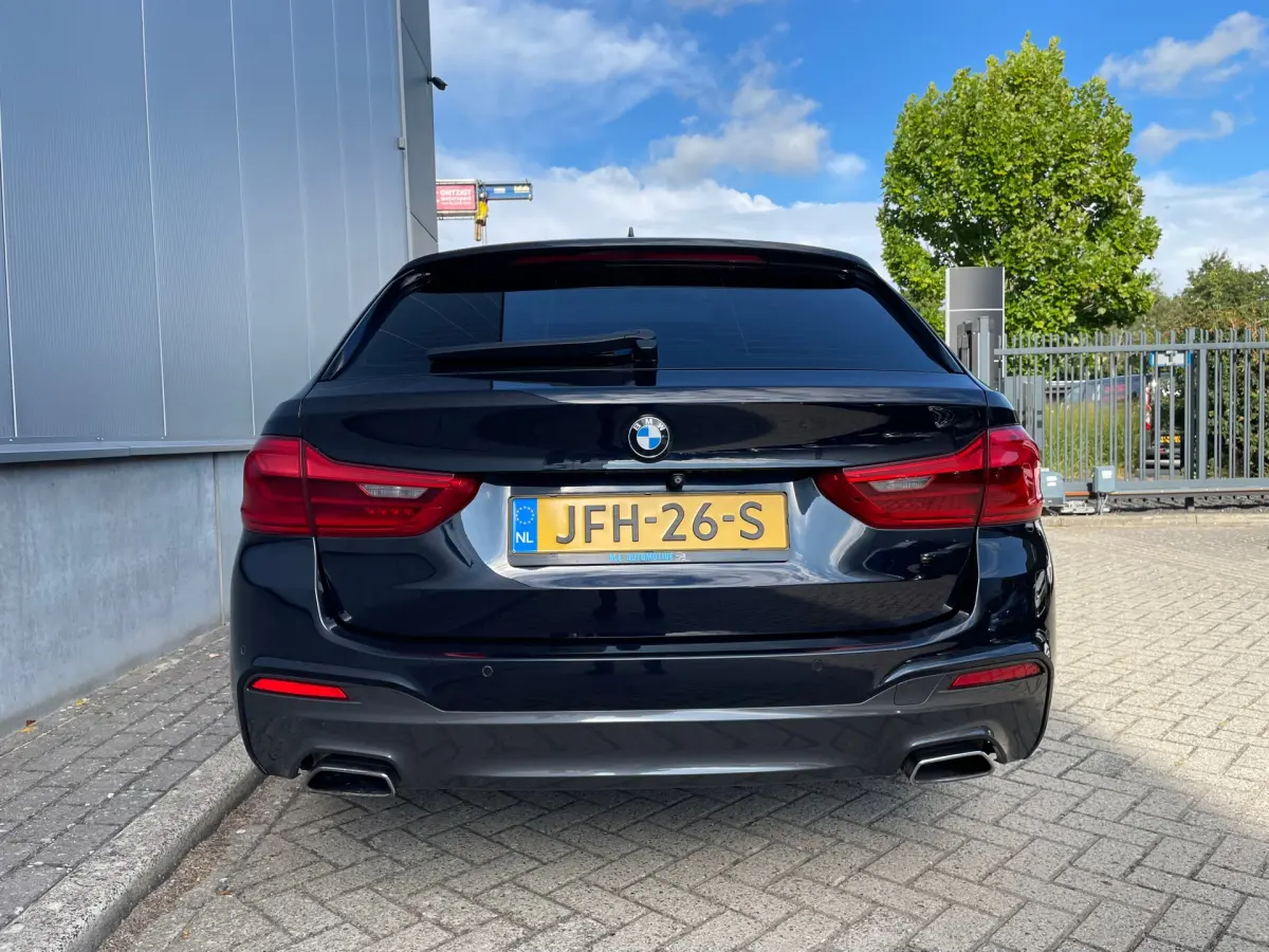 5 Serie Touring 540i xDrive High Executive PanoramaDak / M-Sport