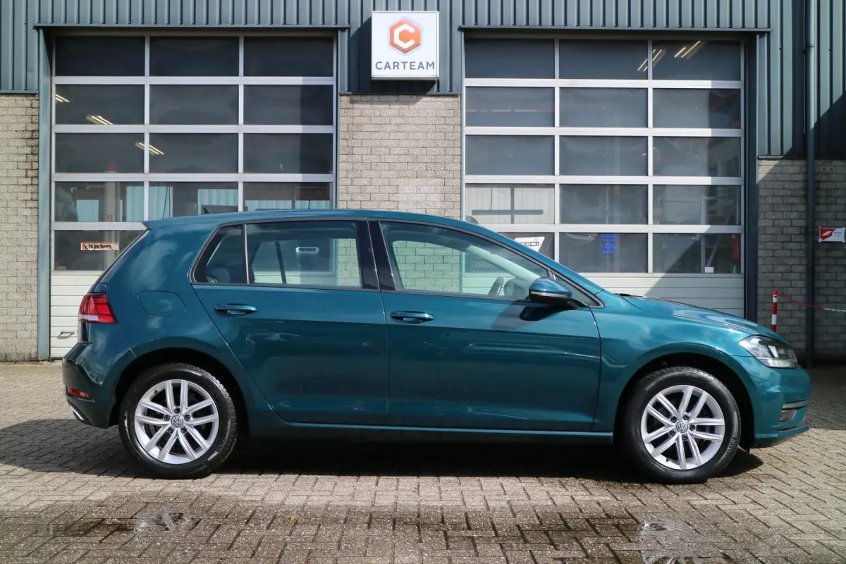 Golf 1.0 TSI Comfortline | PDC | Stoelverwarming |