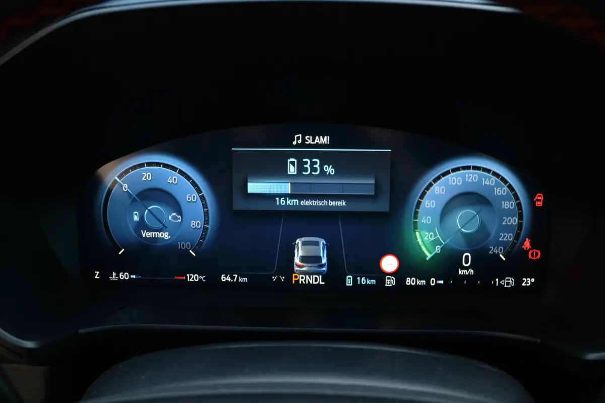 Kuga 2.5 PHEV ST-Line X | Navi | Pano | Nieuw! |
