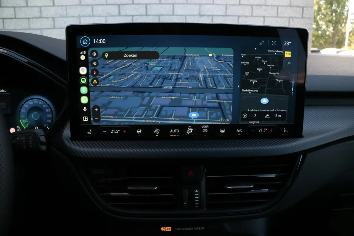 Kuga 2.5 PHEV ST-Line X | Navi | Pano | Nieuw! |