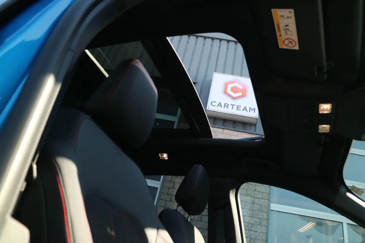 Kuga 2.5 PHEV ST-Line X | Navi | Pano | Nieuw! |