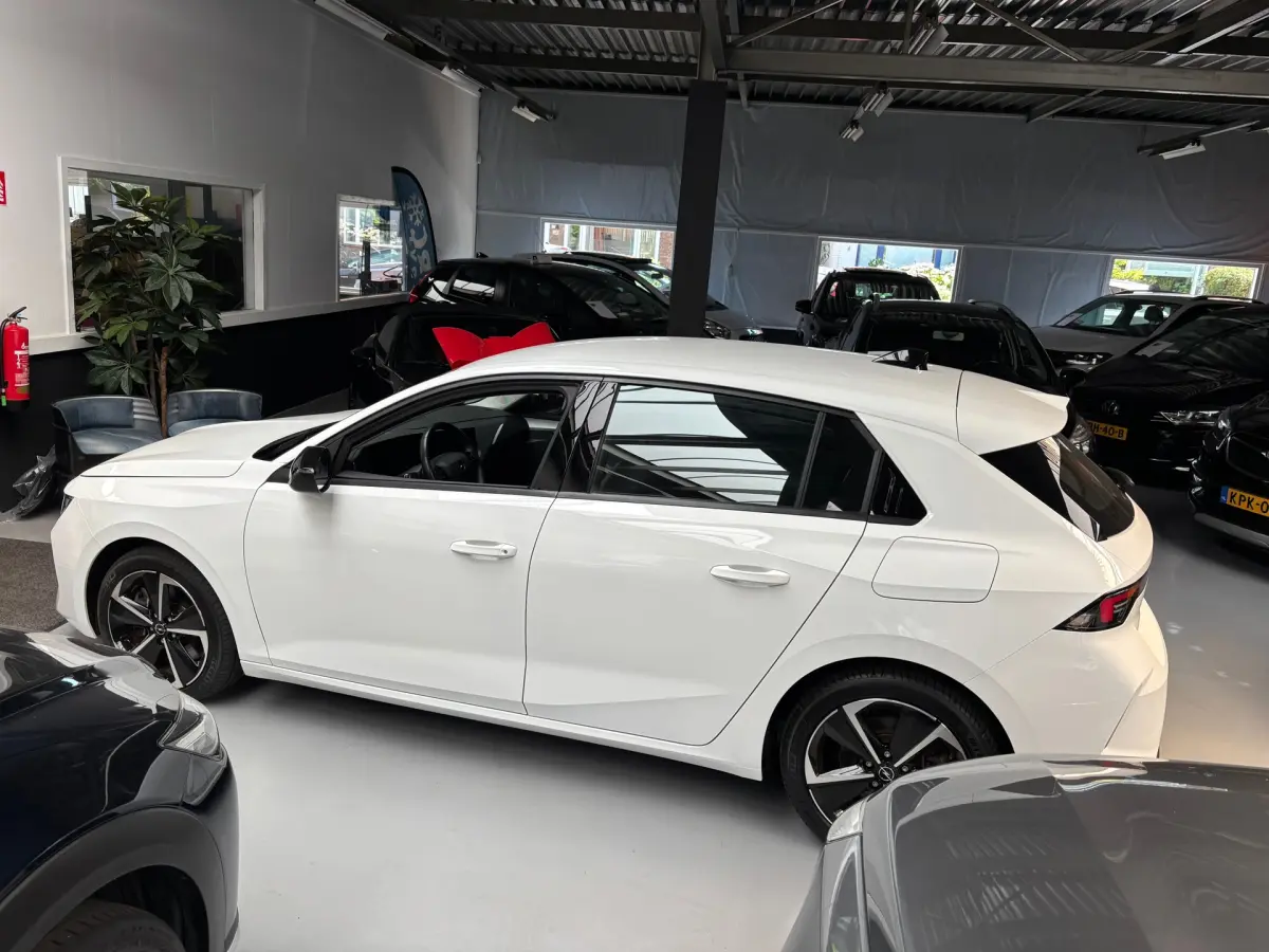 Astra 1.6 Hybrid Edition Carplay