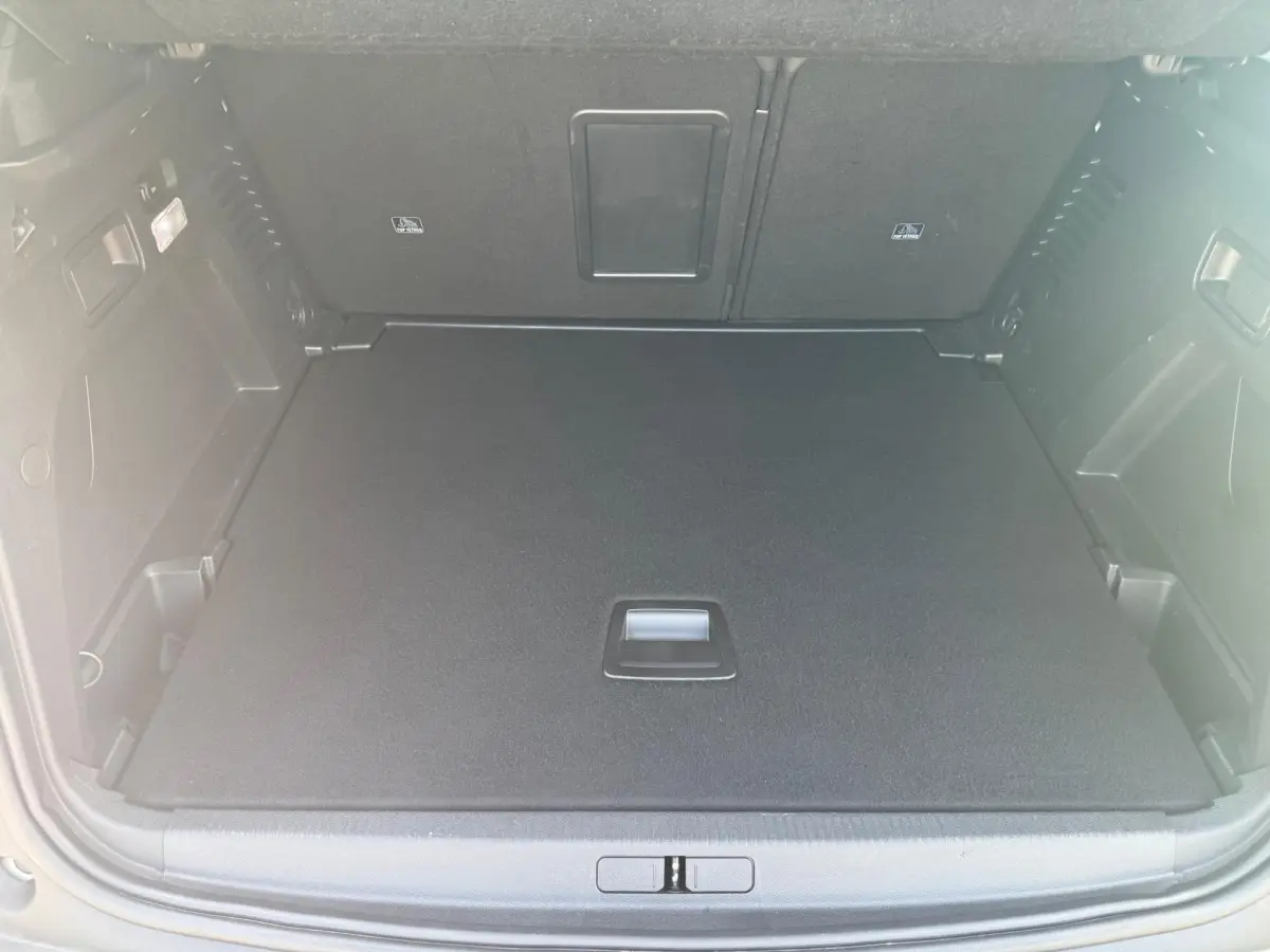 3008 1.2 PureTech GT Line NAVI/CARPLAY/360CAMERA