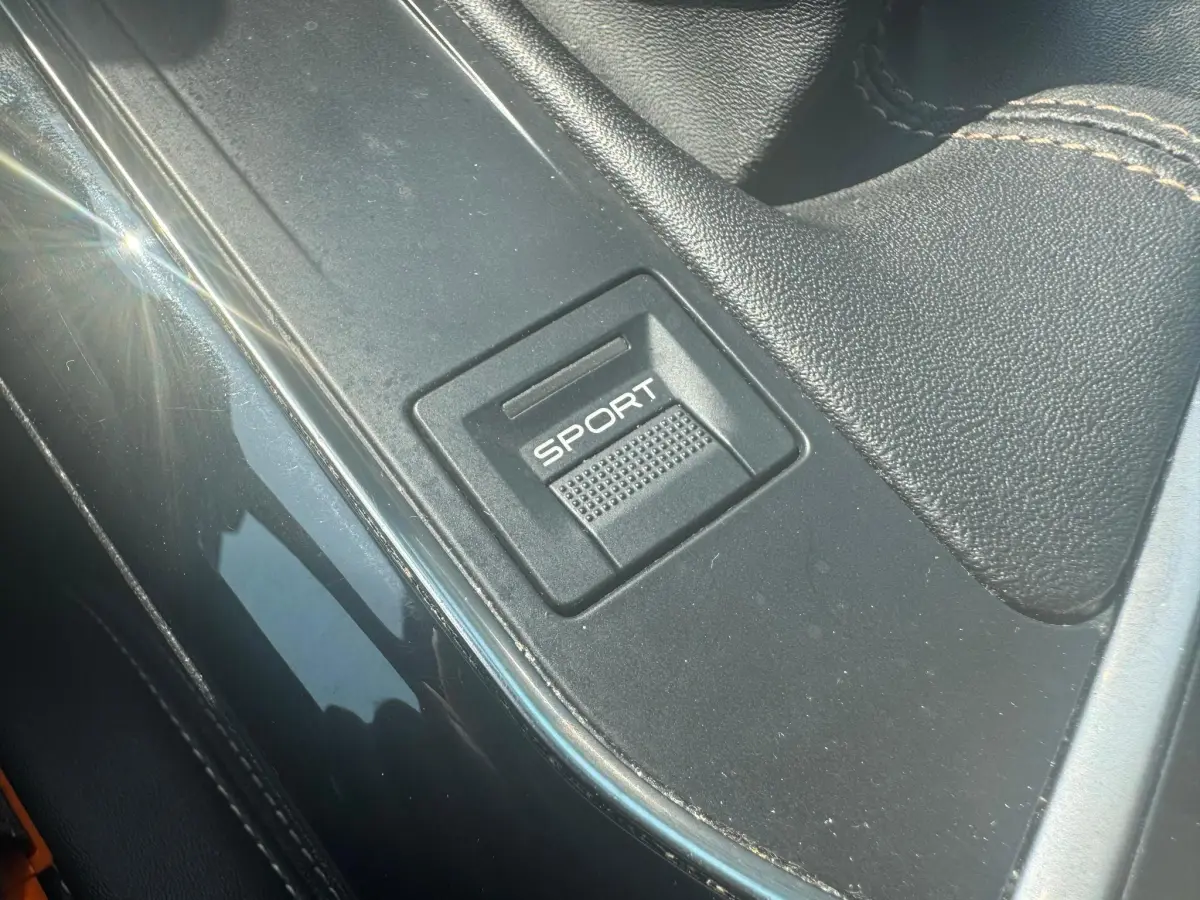 3008 1.2 PureTech GT Line NAVI/CARPLAY/360CAMERA