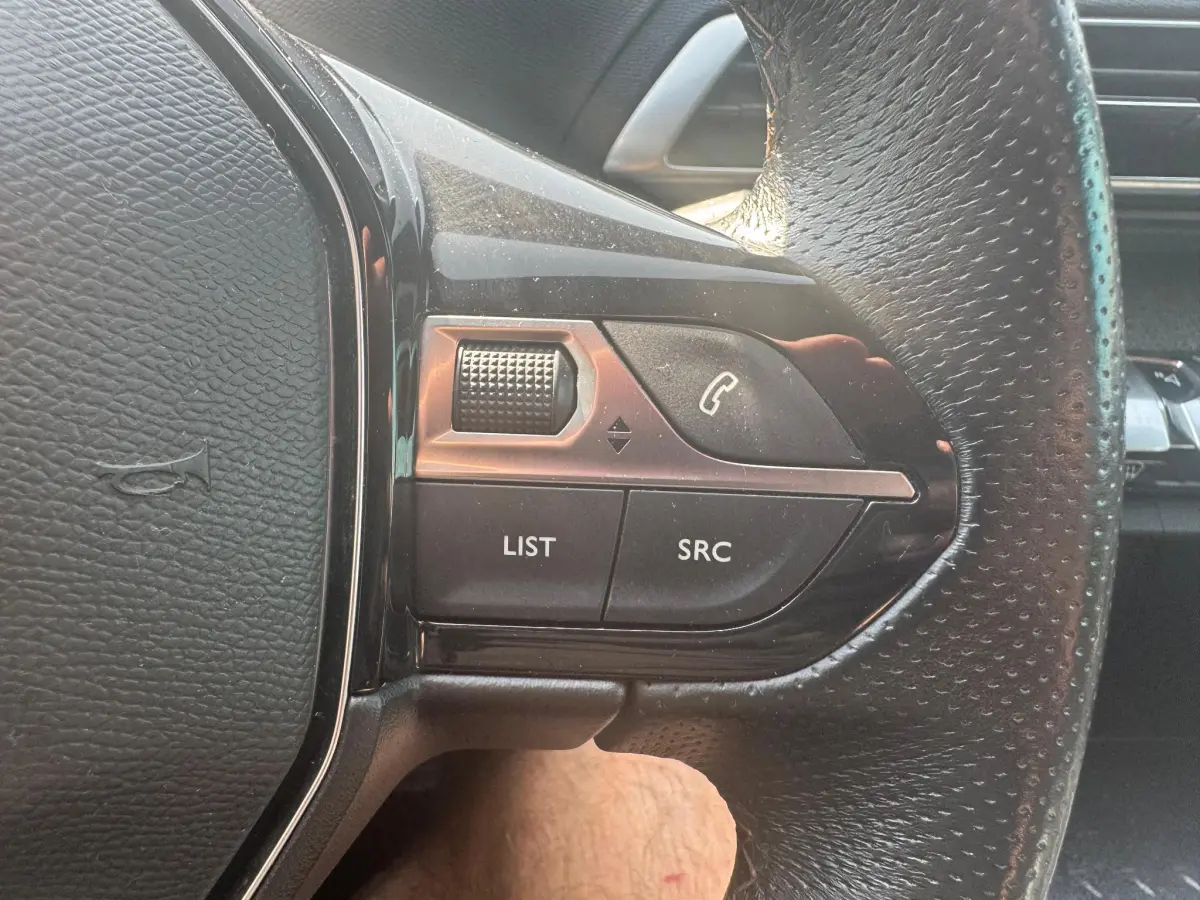 3008 1.2 PureTech GT Line NAVI/CARPLAY/360CAMERA
