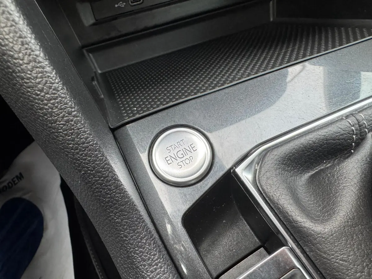 Tiguan 1.5 TSI 2X R-Line BOVAG GARANTIE CARPLAY/ACC/NAVI