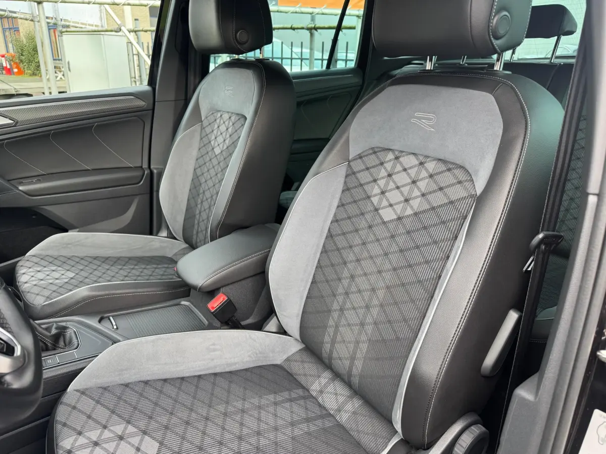 Tiguan 1.5 TSI 2X R-Line BOVAG GARANTIE CARPLAY/ACC/NAVI