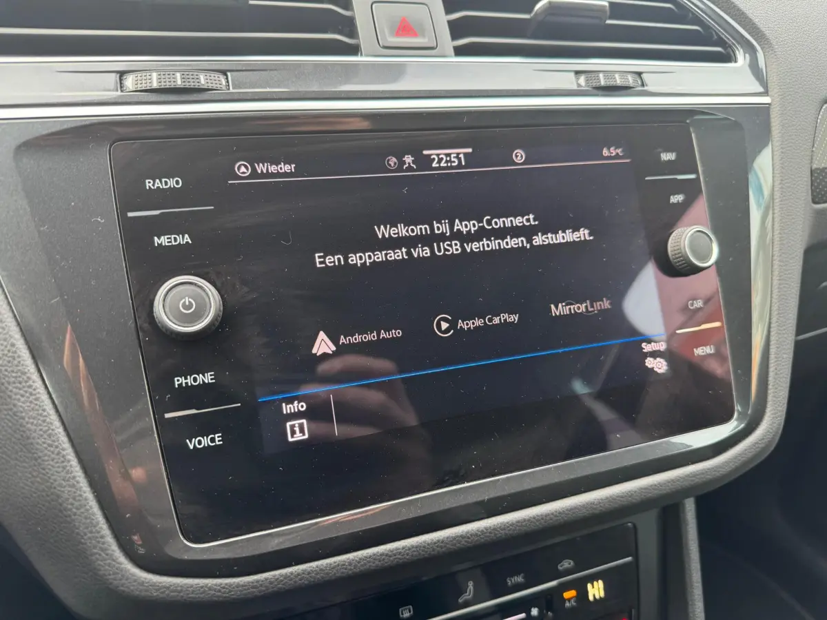 Tiguan 1.5 TSI 2X R-Line BOVAG GARANTIE CARPLAY/ACC/NAVI