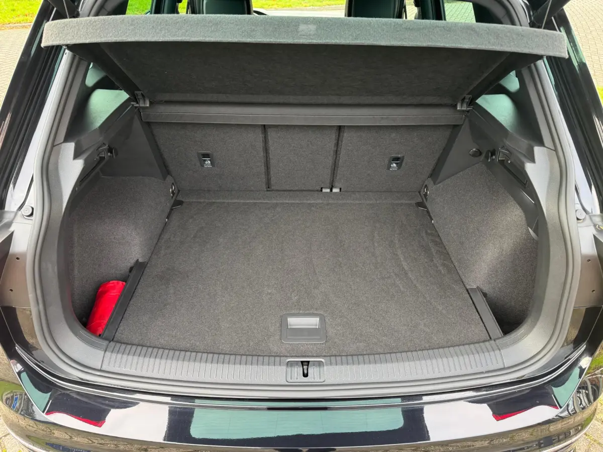 Tiguan 1.5 TSI 2X R-Line BOVAG GARANTIE CARPLAY/ACC/NAVI