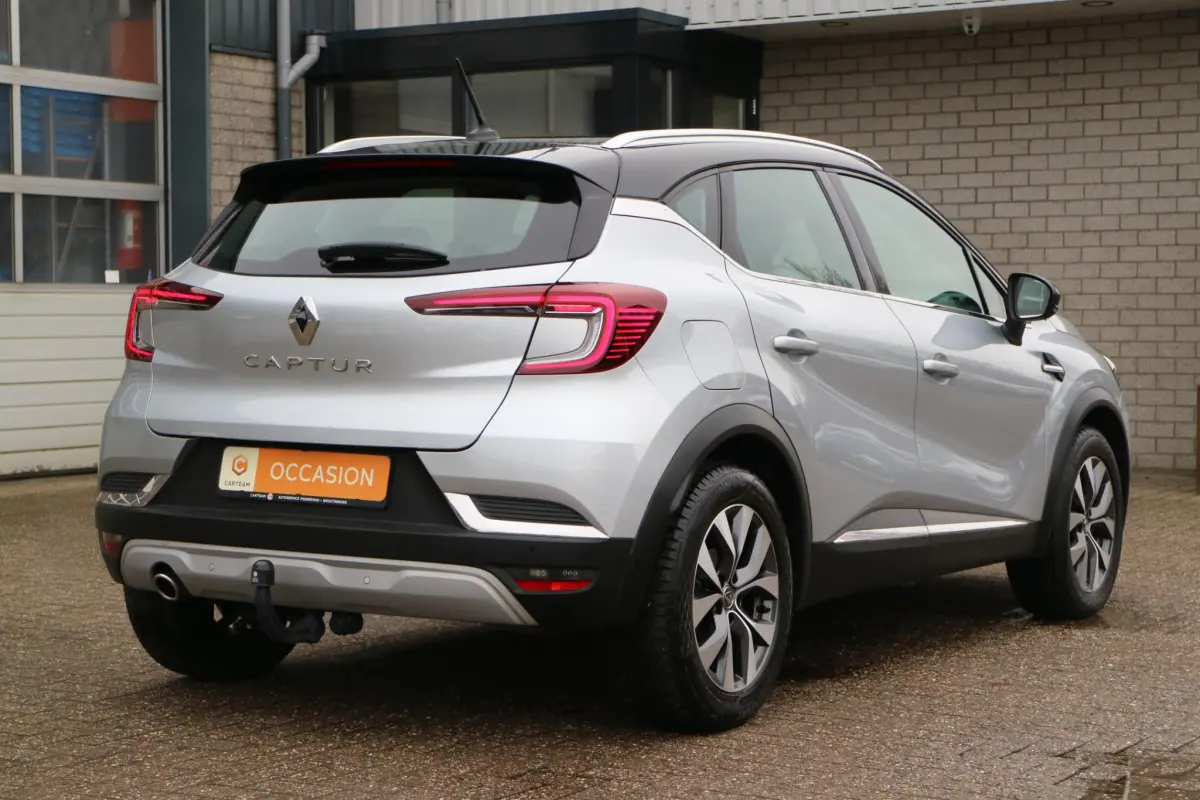 Captur 1.3 TCe 155 Intens | Automaat! | Trekhaak! | Camera |