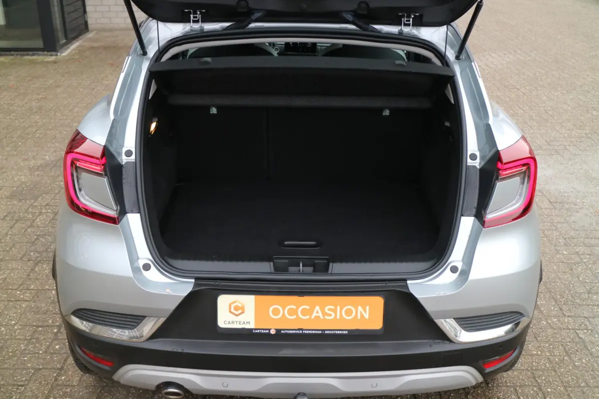 Captur 1.3 TCe 155 Intens | Automaat! | Trekhaak! | Camera |